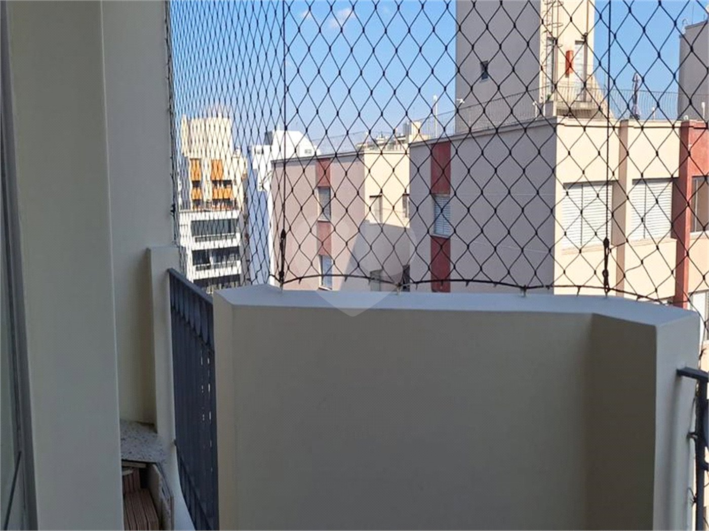 Apartamento à venda com 3 quartos, sendo 1 suíte, em Indianópolis, São Paulo, SP
