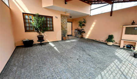 Sobrado à venda com 3 quartos, sendo 1 suíte, em Santana, São Paulo, SP