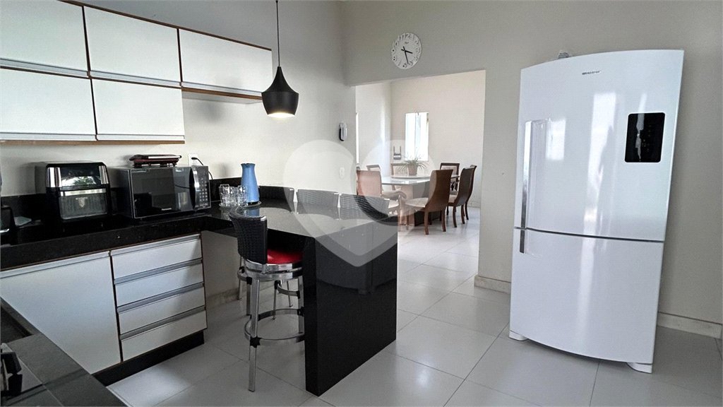 Casa à venda com 3 quartos, sendo 1 suíte, em Outerio da Glória, Porto Seguro, BA