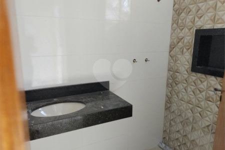 Sobrado à venda com 3 quartos, sendo 1 suíte,  em Campo Grande, São Paulo, SP