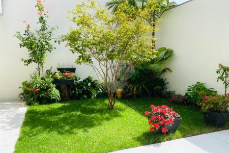Casa à venda com 4 quartos, sendo 2 suítes, no condomínio Residencial Vila Lagos, São Paulo - SP