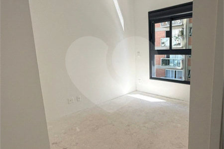 Apartamento à venda com 2 quartos, sendo 1 suíte, em Perdizes, São Paulo, SP