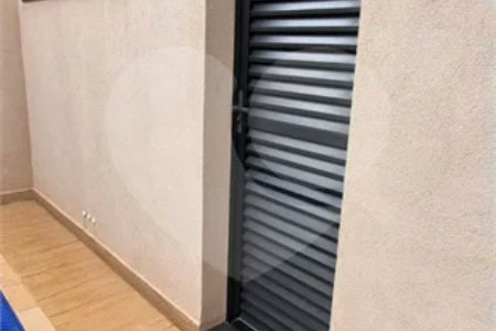 Casa à venda com 3 quartos, sendo 1 suíte, no condomínio Villas Mabel, Ribeirão Preto - SP