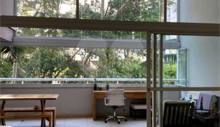 Apartamento à venda com 4 suítes em Vila Suzana, São Paulo, SP