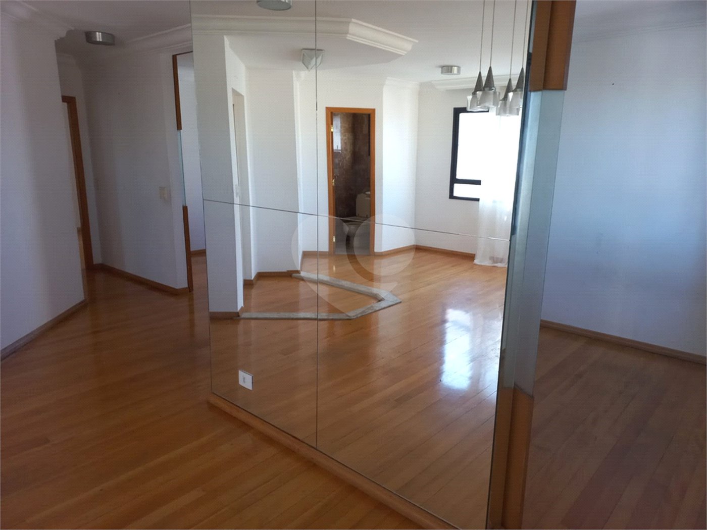 Apartamento à venda com 3 quartos, sendo 2 suítes, em Santana, São Paulo, SP