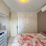 Apartamento à venda com 2 quartos em Pitangueiras, Guarujá, SP