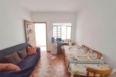 Sobrado à venda com 2 quartos em Jardim Rosa Maria, São Paulo, SP