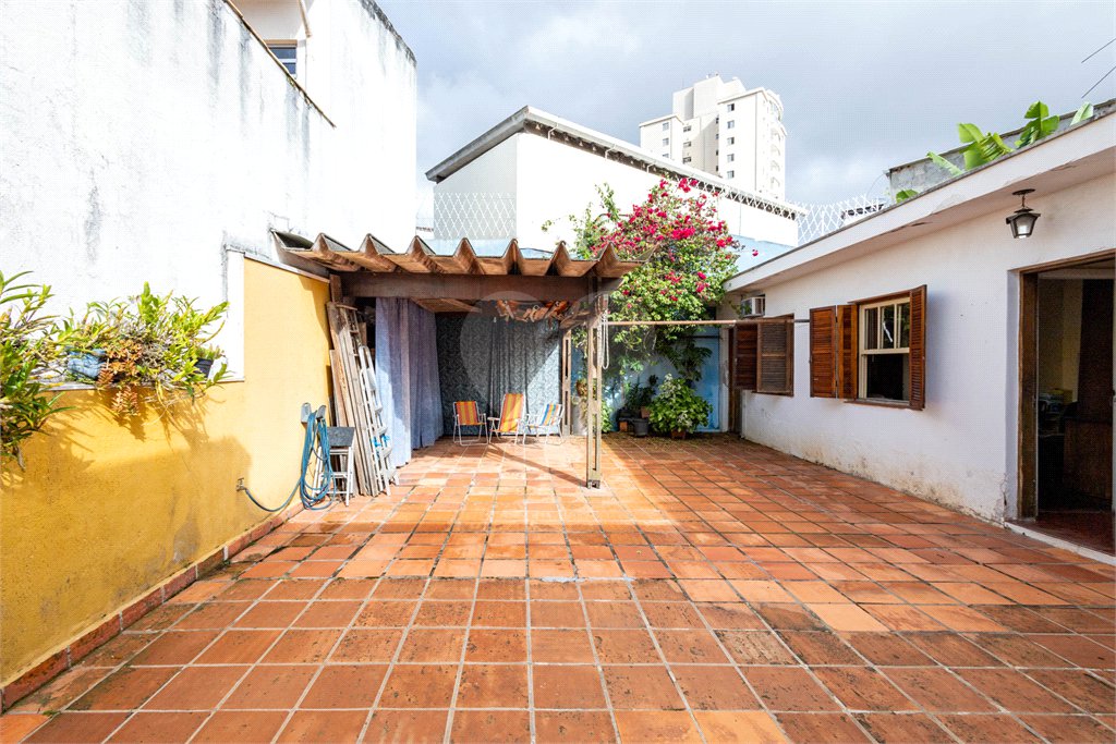 Sobrado à venda com 4 quartos, sendo 1 suíte,  em Vila Cruzeiro, São Paulo, SP