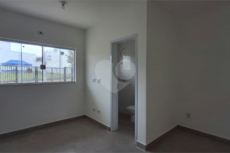 Casa de Vila à venda com 1 quarto em Jardim Santa Marta, Sorocaba, SP