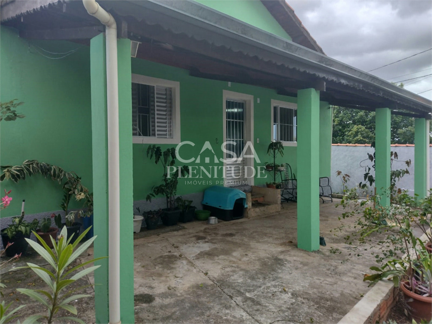 Casa à venda com 4 quartos, sendo 1 suíte, em Parque das Laranjeiras, Sorocaba, SP