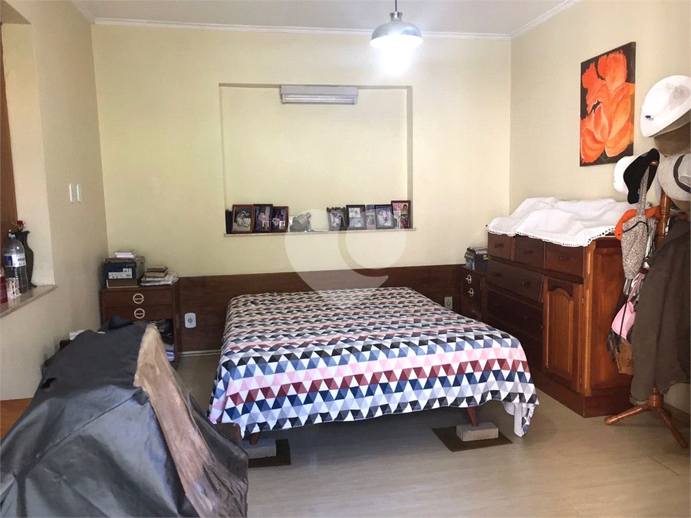 Sobrado à venda com 5 quartos, sendo 1 suíte,  em Jardim São Bento, São Paulo, SP
