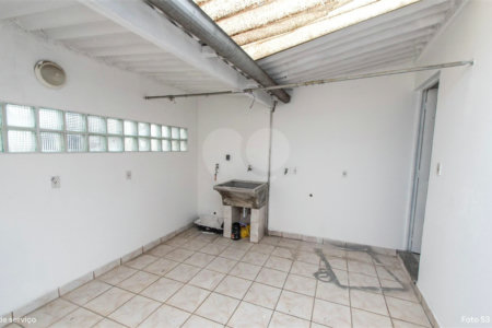 Casa à venda com 3 quartos, sendo 1 suíte,  em Vila Mariana, São Paulo, SP