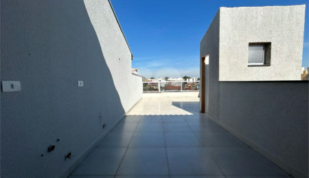 Apartamento à venda com 2 quartos, sendo 1 suíte,  em Vila Guarani, Santo André, SP