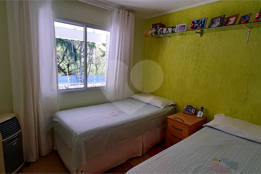 Sobrado à venda com 4 quartos, sendo 2 suítes, em Tremembé, São Paulo, SP