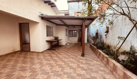 Casa à venda com 4 quartos em Indaiá, Bertioga, SP