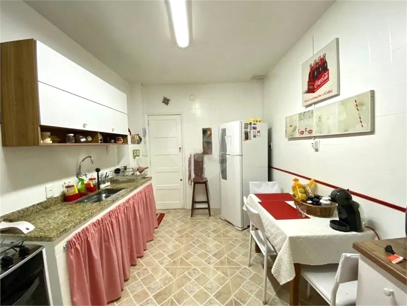 Apartamento à venda com 3 quartos, sendo 1 suíte, em Jardim Botânico, Rio de Janeiro, RJ