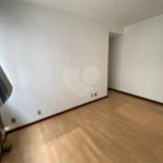 Cobertura à venda com 4 quartos, sendo 1 suíte, em Cosme Velho, Rio de Janeiro, RJ
