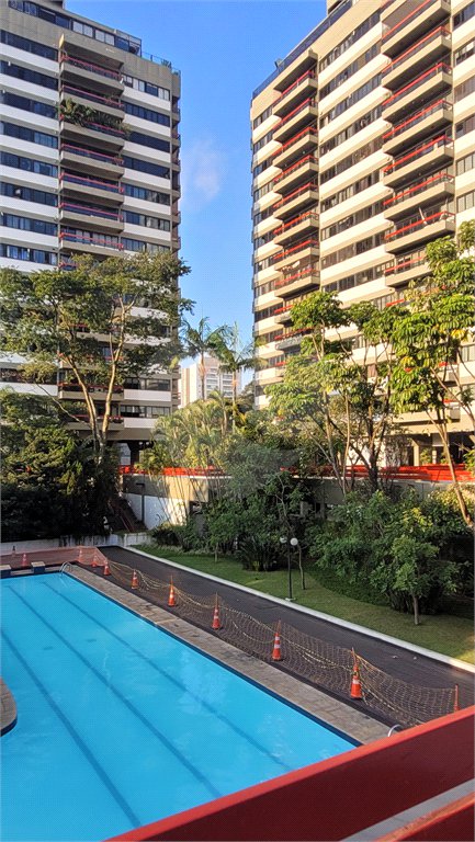 Apartamento à venda com 4 quartos, sendo 1 suíte, em Sumaré, São Paulo, SP