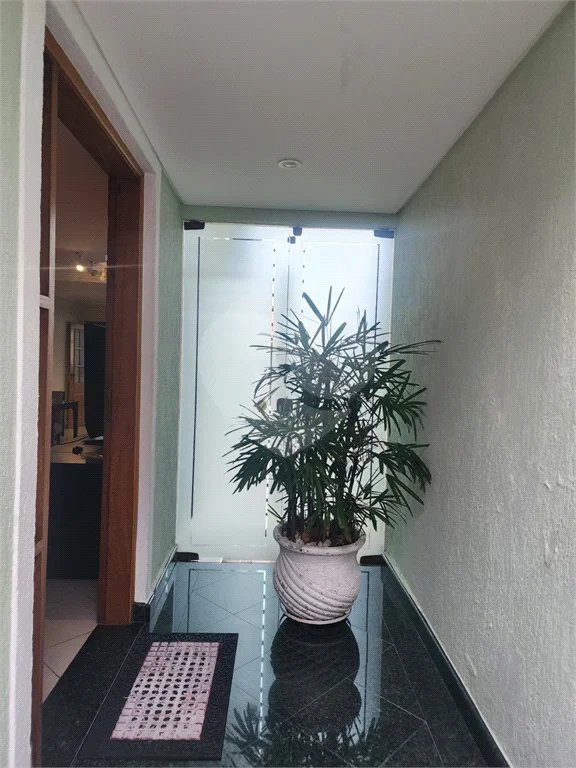 Sobrado à venda com 3 quartos, sendo 1 suíte, em Vila Paulicéia, São Paulo, SP