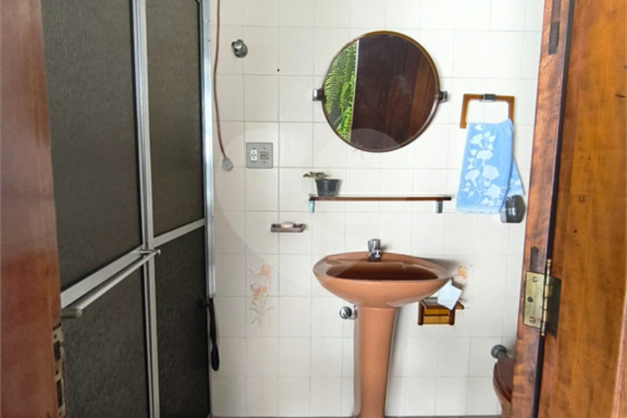 Sobrado para alugar com 4 quartos, sendo 2 suítes, em Jardim França, São Paulo, SP