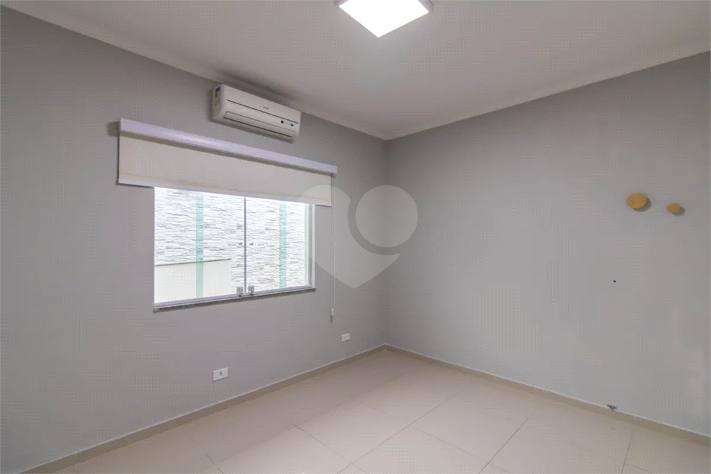 Casa à venda com 3 quartos, sendo 1 suíte, em Parque Santo Antônio, Guarulhos, SP