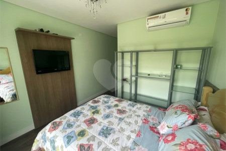 Casa à venda com 1 quarto, sendo 3 suítes, no condomínio Aruã Brisas I, Mogi das Cruzes - SP