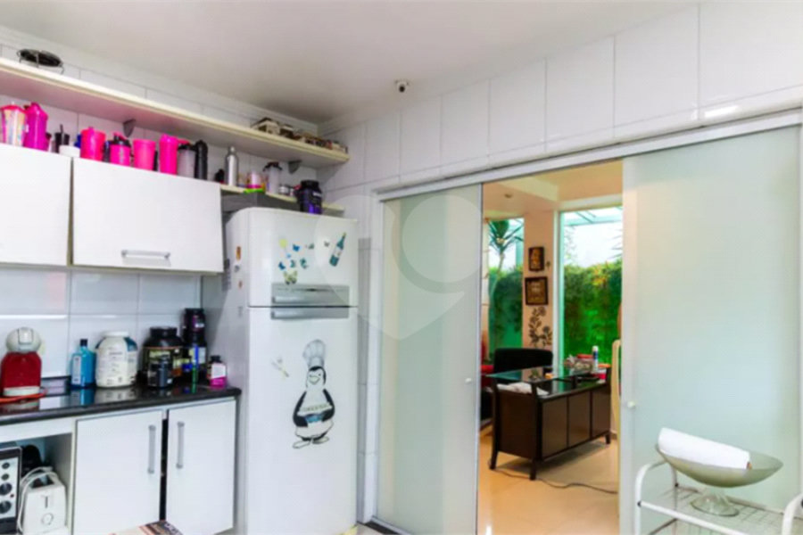 Sobrado à venda com 3 quartos, sendo 1 suíte, em Tremembé, São Paulo, SP