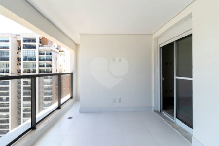 Triplex à venda com 4 suítes em Anhangabaú, Jundiaí, SP