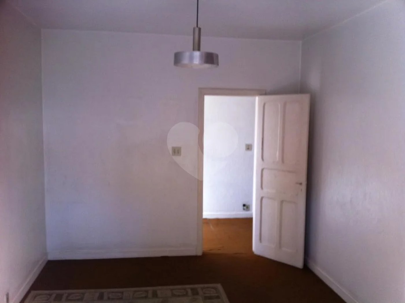 Casa com 3 quartos, 8 vagas, churrasqueira - Vila Nova Cachoeirinha - São Paulo/SP