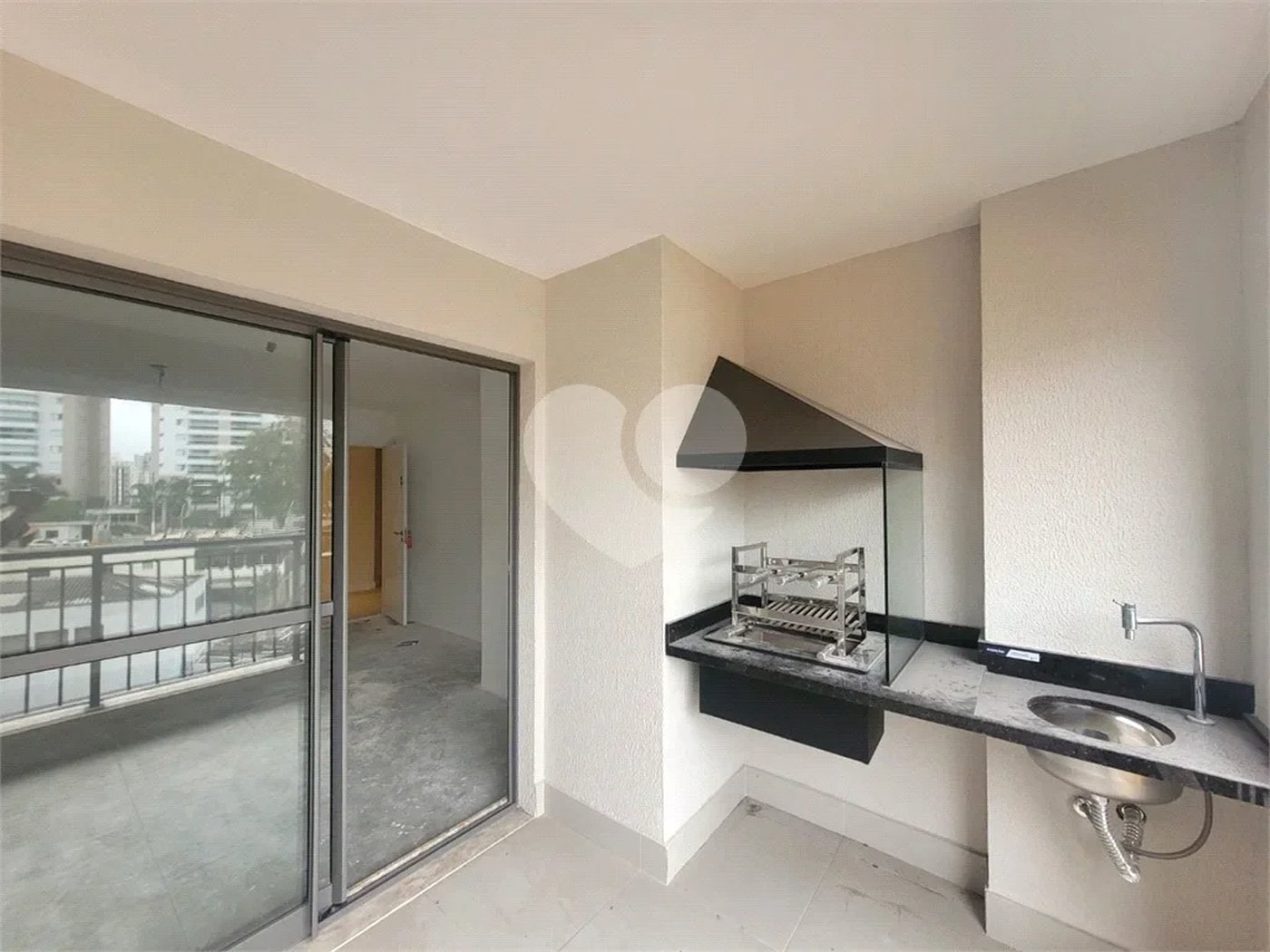 Apartamento a venda na Vila Mariana, 68 m², 2 dormitórios, 1 suíte, 2 vagas e lazer completo