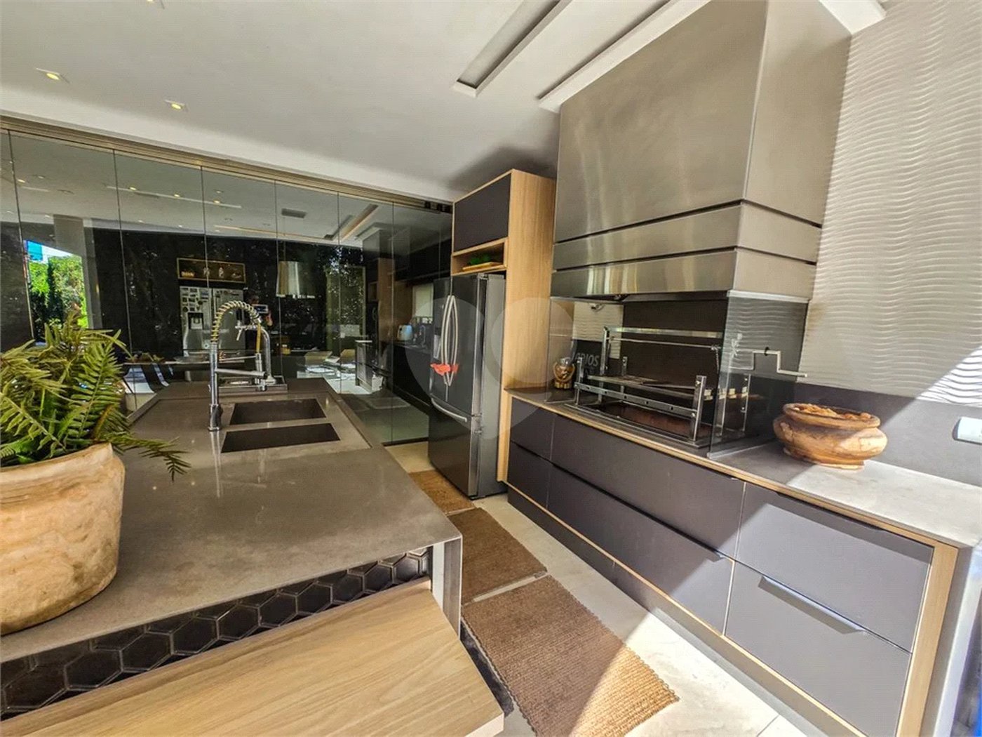 Casa à venda com 7 suítes em Riviera de São Lourenço, Bertioga, SP