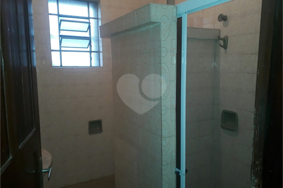 Sobrado à venda com 4 quartos em Tremembé, São Paulo, SP