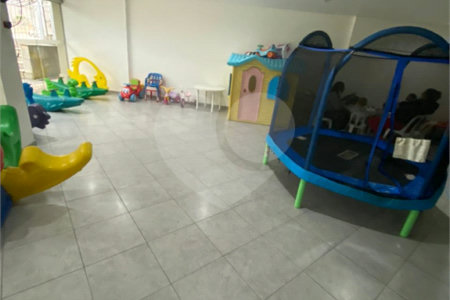 Apartamento à venda com 3 quartos, sendo 1 suíte, em Jardim Paulistano, São Paulo, SP
