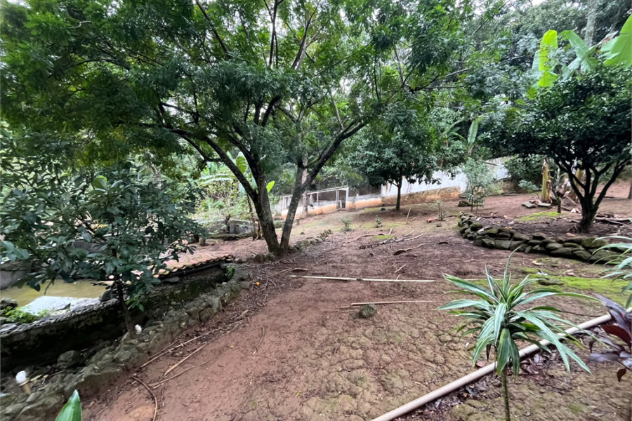 Casa à venda ou para alugar com 5 quartos em Roseira, Mairiporã, SP