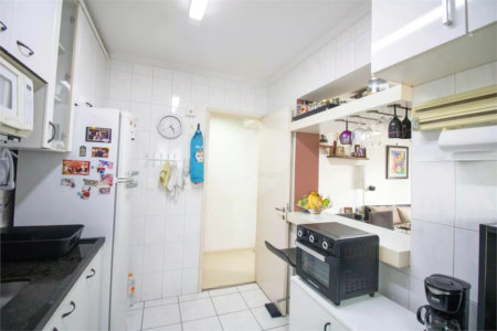 Apartamento à venda com 2 quartos, sendo 1 suíte, em Campo Belo, São Paulo, SP