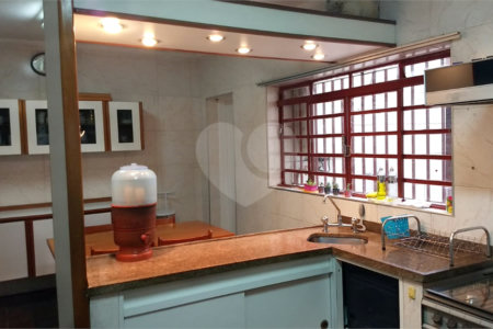 Sobrado à venda com 3 quartos, sendo 1 suíte, em Parada Inglesa, São Paulo, SP