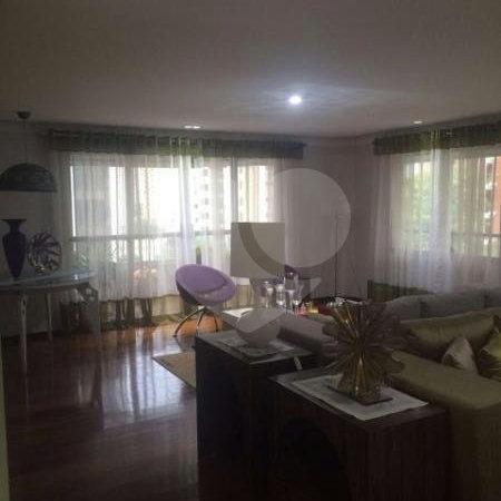 Apartamento à venda com 4 quartos, sendo 2 suítes, em Tatuapé, São Paulo, SP