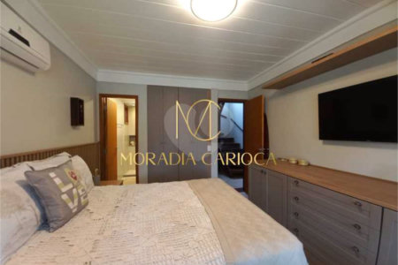 Casa em condomínio à venda com 3 suítes em Praia Rasa, Armação dos Búzios, RJ