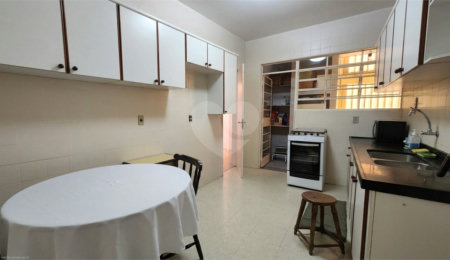Apartamento à venda com 3 quartos, sendo 1 suíte,  no Centro, Sorocaba, SP