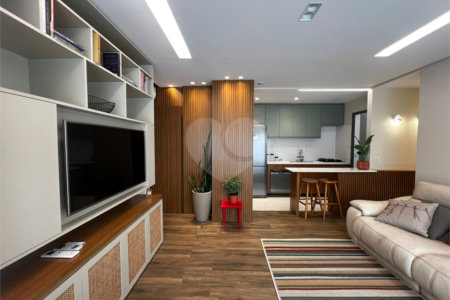 Apartamento à venda com 2 suítes em Indianópolis, São Paulo, SP