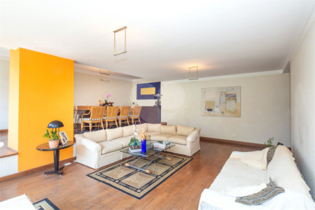 Apartamento à venda com 3 quartos, sendo 2 suítes,  em Alto da Boa Vista, São Paulo, SP