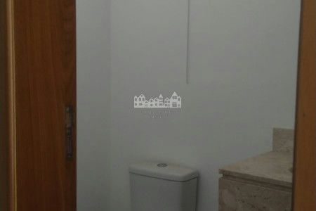 Casa à venda com 3 quartos, sendo 2 suítes, em Jardim do Lago, Atibaia, SP
