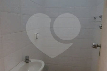 Apartamento para alugar com 3 quartos, sendo 1 suíte,  em Jardim Marajoara, São Paulo, SP