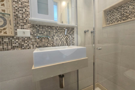 Apartamento à venda ou para alugar com 2 quartos, sendo 1 suíte, em Leblon, Rio de Janeiro, RJ