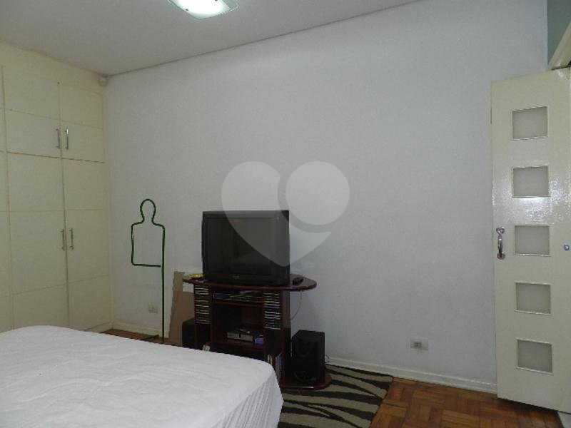 Casa de Vila à venda com 3 quartos, sendo 1 suíte, em Brooklin Novo, São Paulo, SP