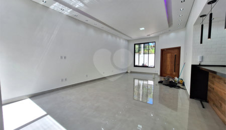 Casa à venda com 3 quartos, sendo 1 suíte,  em João Xxiii, Vinhedo, SP