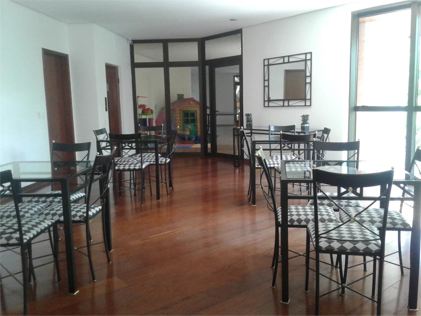 Apartamento à venda com 2 quartos, sendo 1 suíte, em Vila Andrade, São Paulo, SP