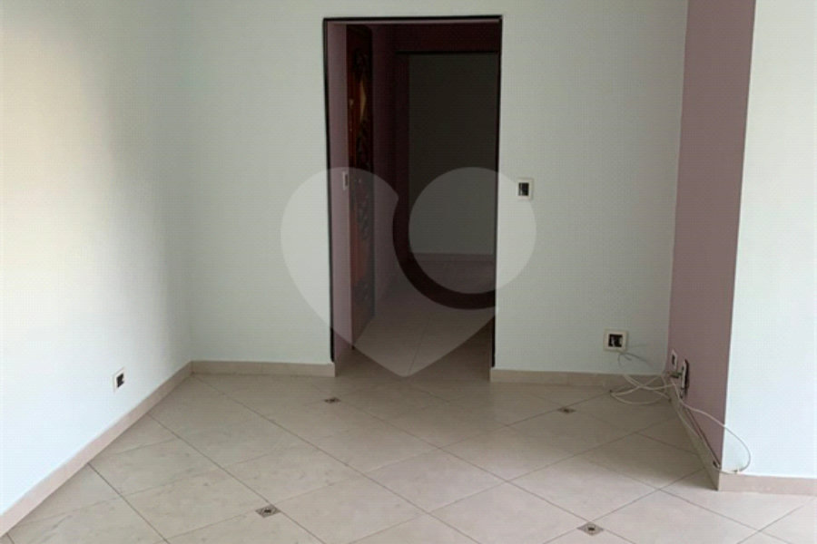 Apartamento à venda com 3 quartos, sendo 1 suíte, em Santana, São Paulo, SP