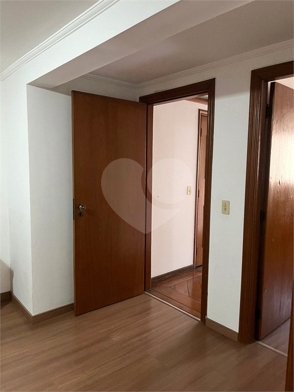 Apartamento à venda com 4 suítes em Vila Uberabinha, São Paulo, SP