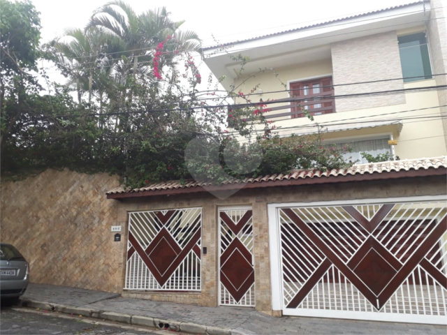 Sobrado à venda com 6 quartos, sendo 5 suítes,  em Tremembé, São Paulo, SP